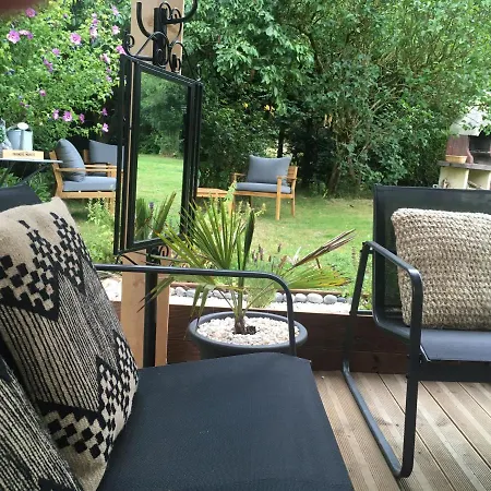 La Grenouillere Chambres D'hotes Bed & Breakfast *
